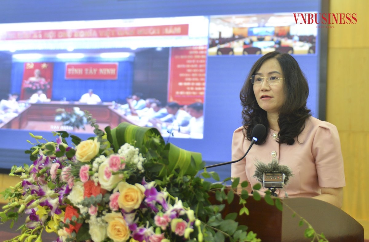 Bà Phạm Thị Thanh Tùng, Phó Vụ trưởng Vụ tín dụng các ngành kinh tế, NHNNVN cho rằng cần tăng cường hiệu quả hoạt động của Quỹ hỗ trợ HTX tại các địa phương, hỗ trợ vốn, bảo lãnh vay vốn cho HTX.