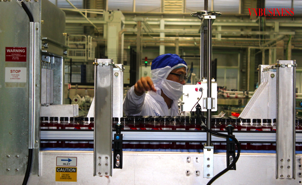 Các DN sản xuất đồ uống và thực phẩm phải giải được bài toán “giá bán thấp hơn giá vốn” để tránh tình cảnh thua lỗ.