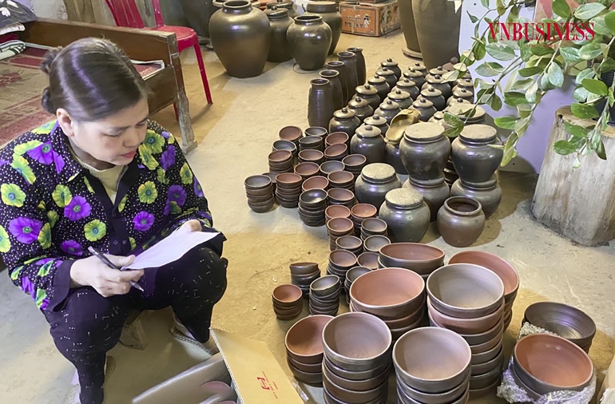 Hiện các sản phẩm gốm Gia Thủy có mặt ở nhiều nơi trên cả nước và một số quốc gia trong khu vực, có thể kể đến như: Lào, Campuchia, Thái Lan, Nhật Bản... Được người tiêu dùng trong và ngoài nước đánh giá cao và ưa chuộng. Phạm Hòa