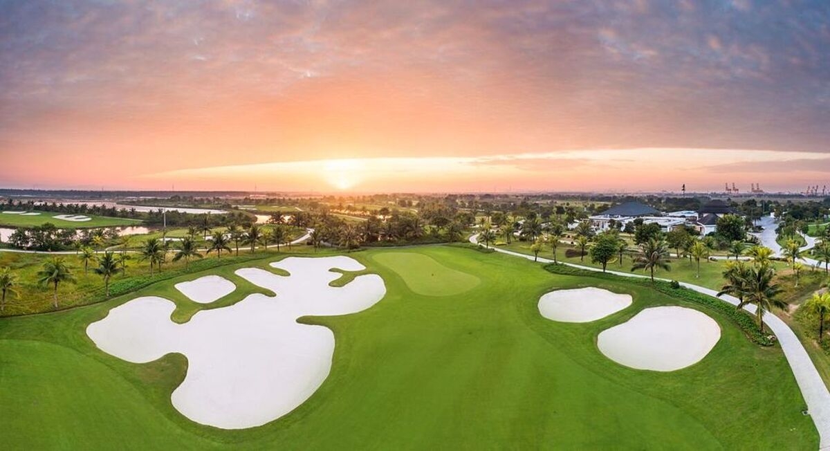Vinpearl Golf Hải Phòng vừa là nơi chơi golf thời thượng, vừa là chốn nghỉ dưỡng hạng sang.