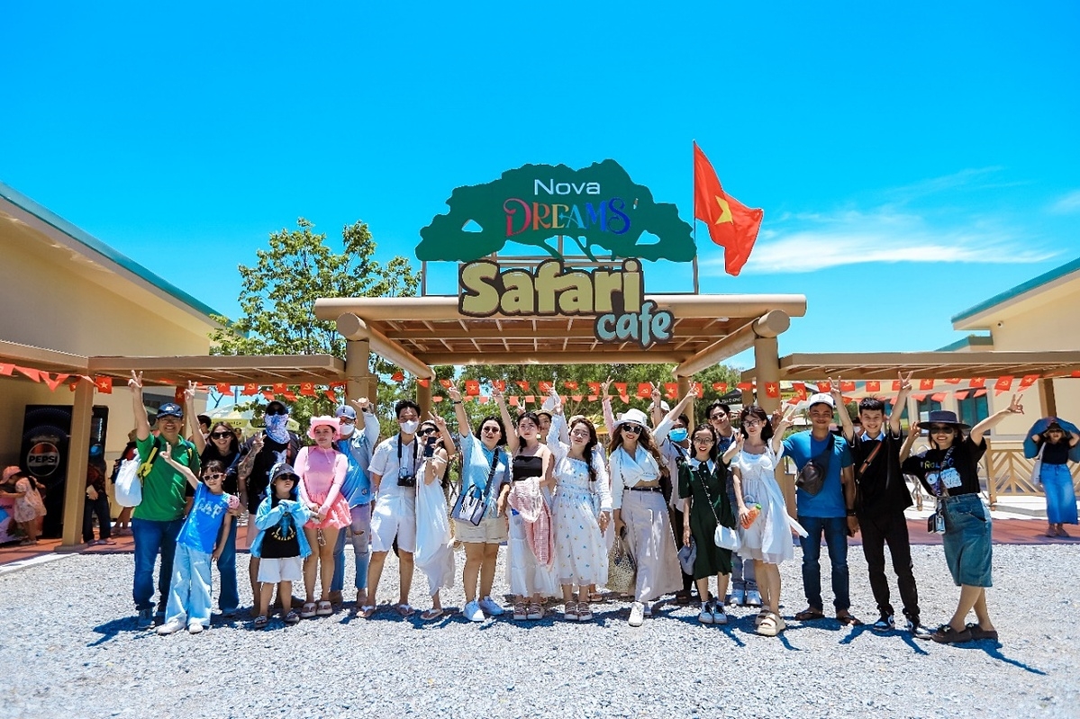 Chuỗi lễ hội Carnival NovaWorld Phan Thiet cũng thu hút hàng trăm Tiktoker đến vui chơi trải nghiệm và chia sẻ.