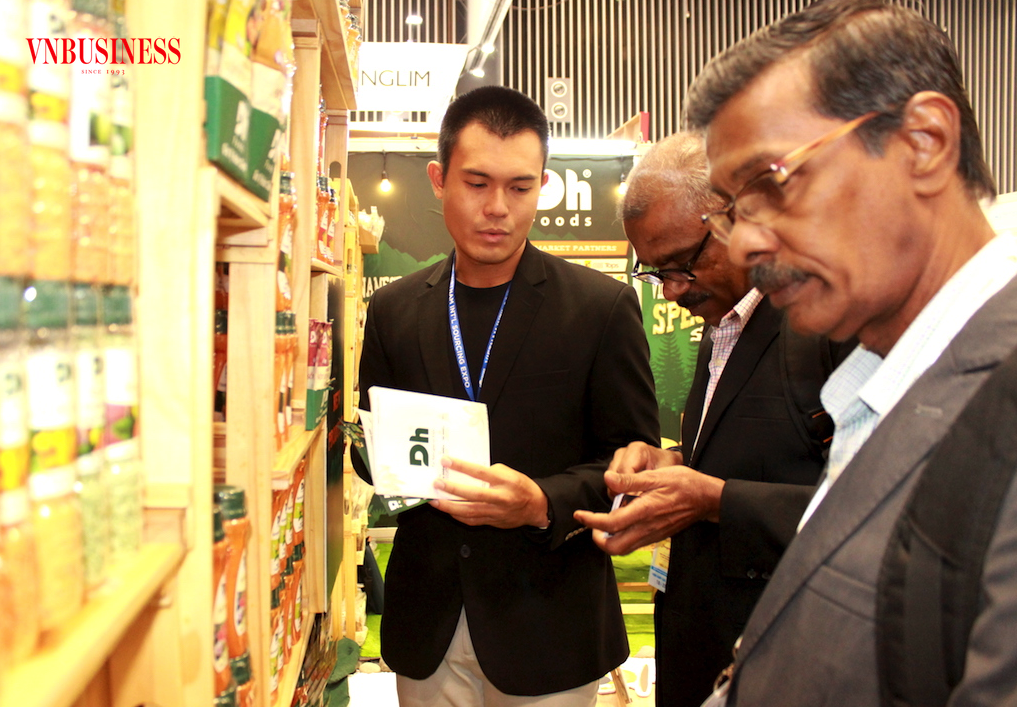 Để cải thiện tăng trưởng xuất khẩu đang cần các DN Việt chủ động kết nối nhiều hơn với các nhà thu mua ở những thị trường gần, đầy tiềm năng.