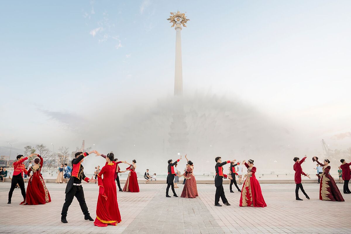 Cư dân Quý Tộc sẽ được thỏa sức khám phá “vũ trụ giải trí” trong lòng Vinhome Royal Island.