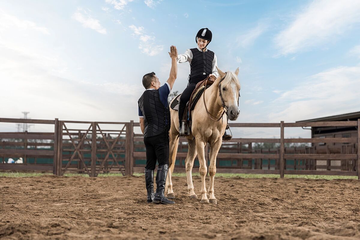 Cư dân Quý Tộc sẽ được rèn luyện nhiều môn thể thao thượng lưu mỗi ngày nhờ ưu thế về vị trí.