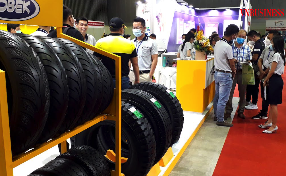 Thị trường lốp xe của Trung Quốc tăng trưởng trở lại giúp cho XK cao su của Việt Nam khởi sắc.