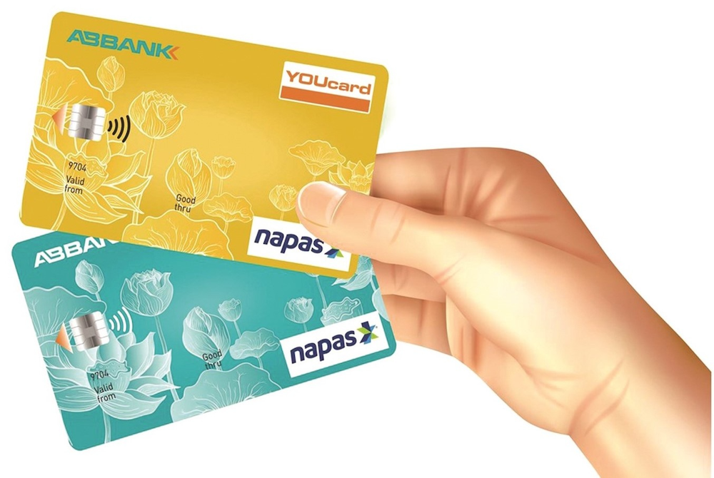 Số thẻ tín dụng nội địa mới chỉ bằng 8% thẻ tín dụng quốc tế và bằng 0,6% thẻ toàn thị trường.