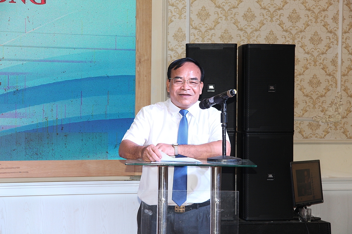 Ông Ngô Ngọc Khánh - Chủ tịch Liên minh HTX TP Hải Phòng phát biểu chỉ đạo tại hội nghị.