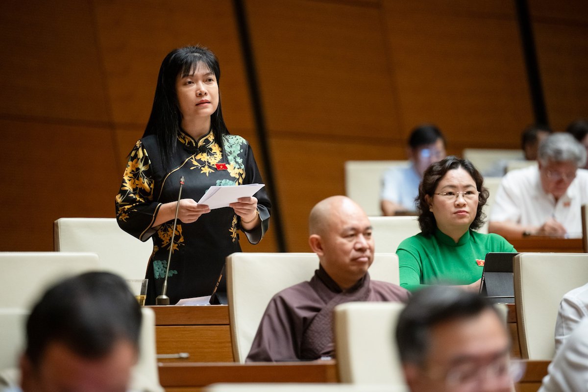 Đại biểu Quốc hội Tạ Thị Yên &lpar;