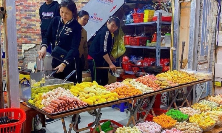 Thức ăn đường phố và nỗi lo mất an toàn thực phẩm