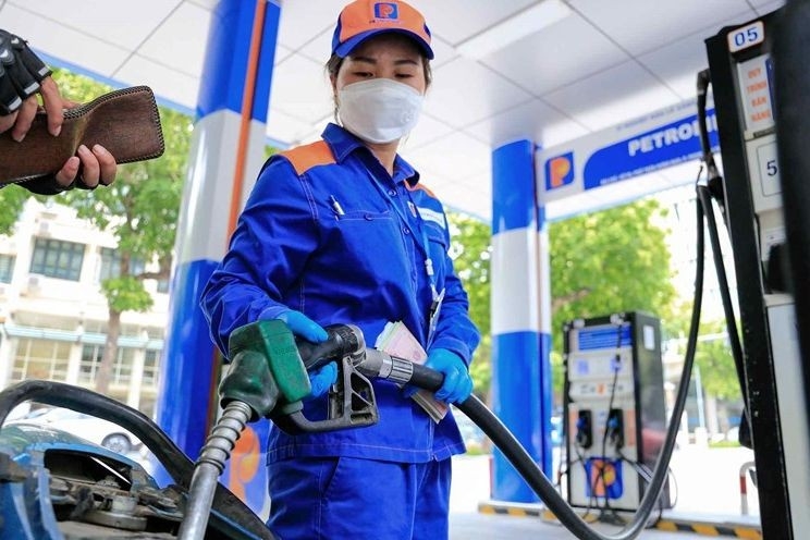 Trong 5 tháng đầu năm 2024 &lpar;tính đến ngày 31/5/2024&rpar;, giá các mặt hàng xăng dầu đã qua 22 kỳ điều chỉnh giá.