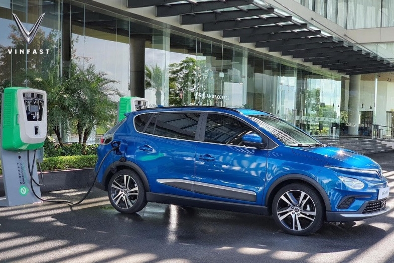 Trong số 25.794 xe được bán ra, có 11.985 xe lắp ráp trong nước, tăng 0,02% so với tháng trước.