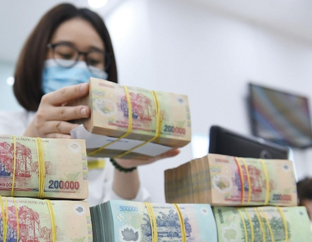 Các chuyên gia dự báo lợi nhuận ngành ngân hàng sẽ tăng trưởng ở mức khoảng 10% trong năm 2024, tuy nhiên sẽ có sự phân hóa.