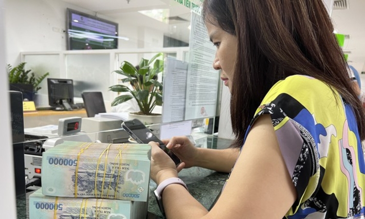 Cuộc đua phát hành trái phiếu ngân hàng lại sôi động