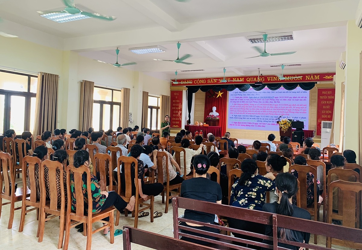 Liên minh Hợp tác xã TP Hà Nội đã triển khai 06 lớp tập huấn, huấn luyện thực hành về an toàn, vệ sinh lao động, phòng chống cháy nổ trên địa bàn Thành phố năm 2024.