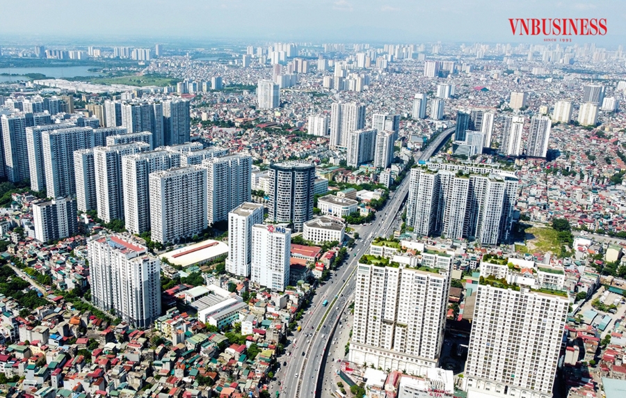 Thị trường bất động sản được đánh giá mới chỉ vực dậy từ đáy và vẫn còn rất nhiều thách thức.