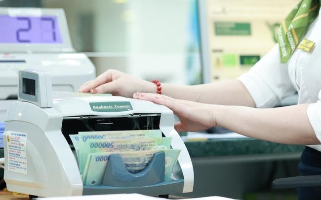 Các chuyên gia nhận định lợi nhuận ngành ngân hàng có triển vọng tăng trưởng dương trong quý II và cả năm, dù sự phân hóa sẽ ngày một rõ rệt giữa các nhà băng.