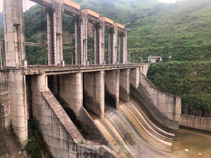 Nhà máy thủy điện Tà Thàng, tỉnh Lào Cai của Công ty CP điện Vietracimex Lào Cai.