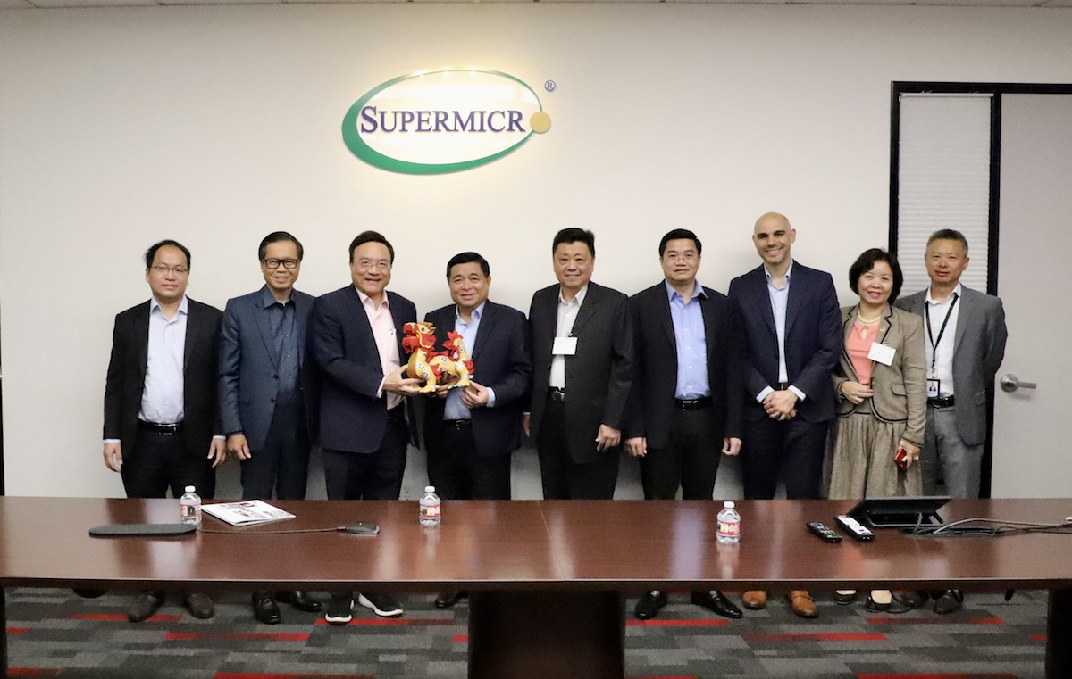 Bộ trưởng Bộ KH&ĐT Nguyễn Chí Dũng đã làm việc tới Tập đoàn Super Micro Computer.