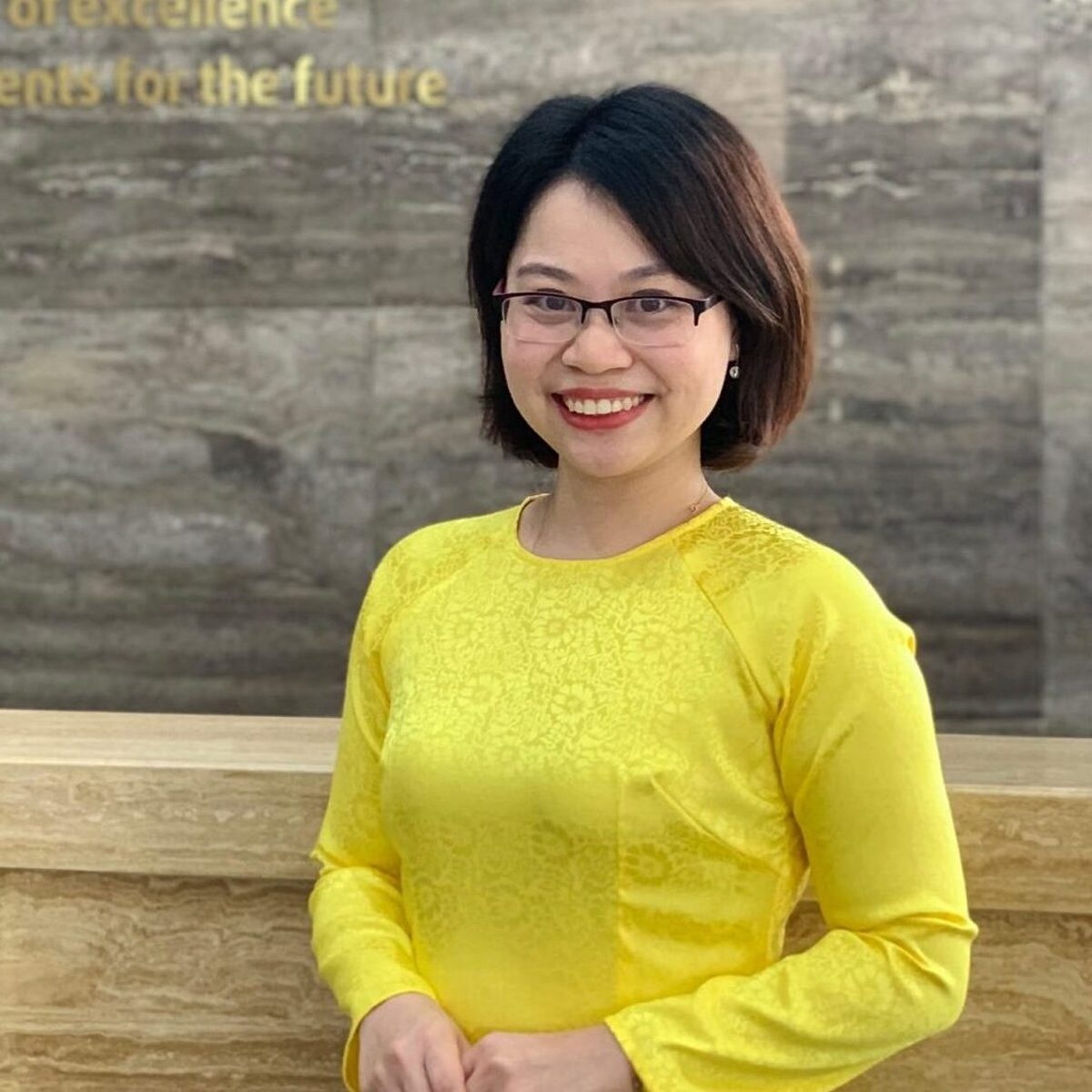 TS. Nguyễn Thị Mai Lan &lpar;Viện Kinh doanh Quản trị&rpar;.