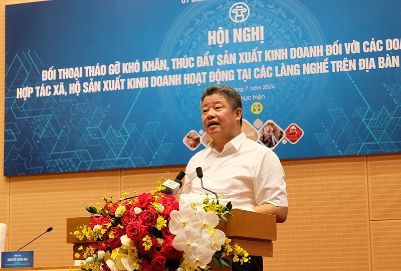 Ông Nguyễn Mạnh Quyền, Phó chủ tịch UBND TP. Hà Nội phát biểu khai mạc Hội nghị.