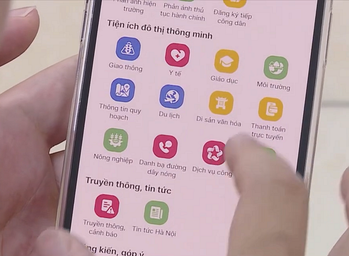 Hà Nội phấn đấu trở thành địa phương tiên phong trong xây dựng chính quyền số, kinh tế số, xã hội số và công dân số.