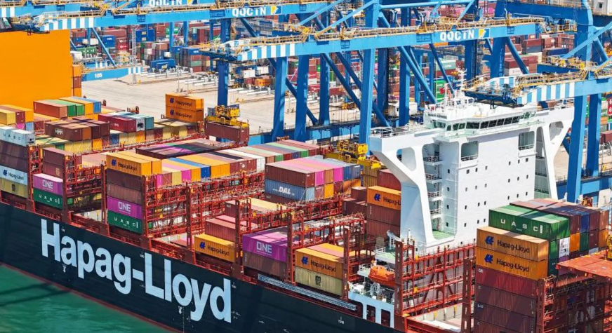 Các cuộc tấn công của phiến quân Houti đã buộc các tàu chở hàng phải tránh Biển Đỏ.