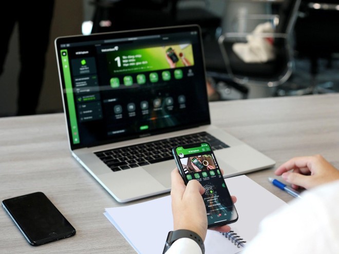 Từ ngày 1/1/2025, nếu khách hàng không cung cấp dữ liệu sinh trắc học, hoặc dữ liệu qua đối chiếu không khớp thì tài khoản hiện có của khách hàng đó sẽ bị dừng toàn bộ giao dịch trên phương tiện điện tử.