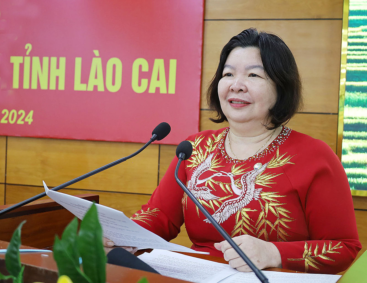 Chủ tịch Liên minh HTX Việt Nam đánh giá cao sự phát triển của khu vực kinh tế tập thể, HTX tỉnh trong 6 tháng đầu năm.