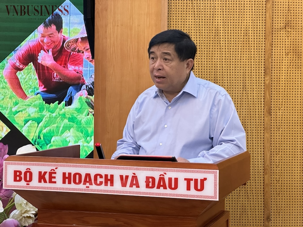 Bộ trưởng Bộ Kế hoạch và Đầu tư Nguyễn Chí Dũng nói rằng, phải thay đổi tư duy trong phát triển nông nghiệp, chuyển từ sản xuất nông nghiệp sang kinh tế nông nghiệp.