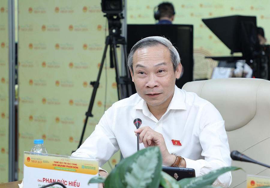 Ông Phan Đức Hiếu, Ủy viên Thường trực Ủy ban Kinh tế.