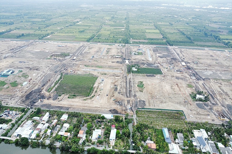 Mục tiêu dự án là ưu tiên bố trí tái định cư, tuy nhiên đến nay dự án vẫn chưa hoàn thành công tác bồi thường, giải phóng mặt bằng và bố trí tại định cư.