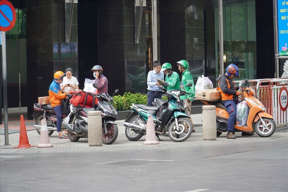 6 tháng đầu năm, người Việt chi gần gần 144 nghìn tỷ đồng mua sắm online.