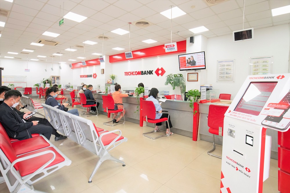 Nửa đầu năm 2024, Techcombank ghi nhận lợi nhuận trước thuế luỹ kế đạt 15.600 tỷ đồng, tăng hơn 30% so với cùng kỳ năm trước.
