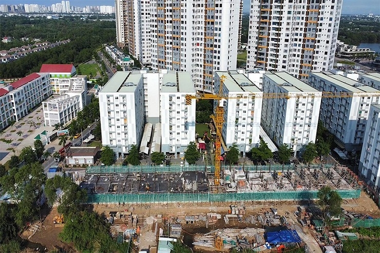 Người độc thân có thu nhập hàng tháng không quá 15 triệu đồng có thể được mua nhà ở xã hội.