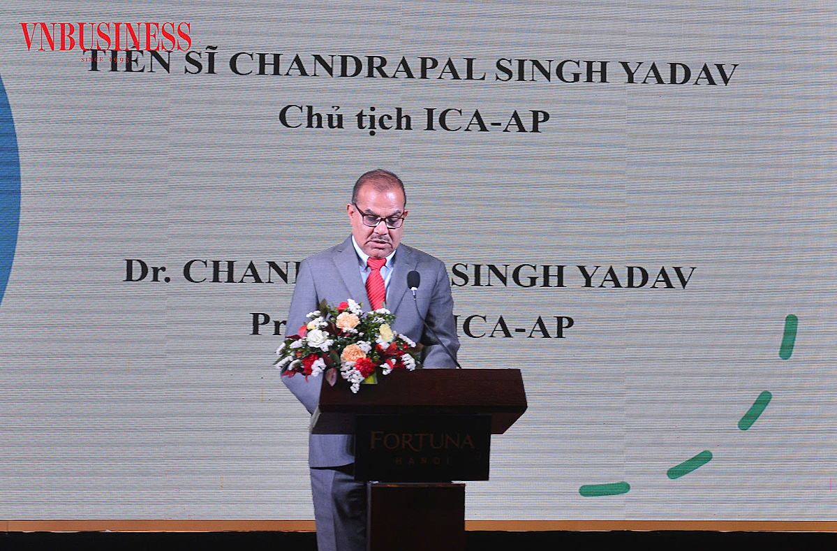 TS Chandrapal Singh Yadav, Chủ tịch ICA-AP đánh giá cao giải pháp phát triển mô hình HTX để làm nền tảng thu hút phụ nữ tham gia quản lý.