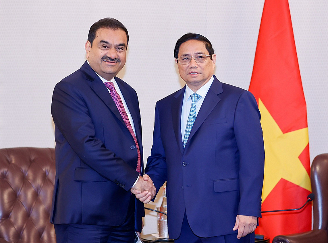 Thủ tướng Phạm Minh Chính tiếp ông Gautam Adani, Chủ tịch tập đoàn Adani, sáng 31/7. Ảnh: Nhật Bắc