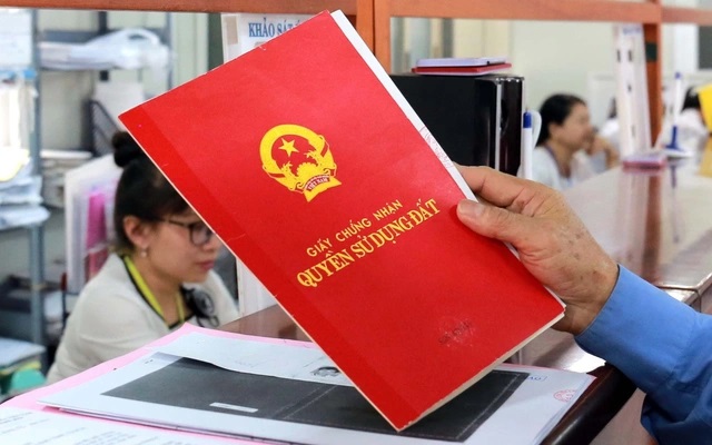 Thời gian cấp sổ đỏ lần đầu tối đa trong 3 ngày làm việc.