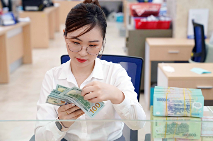 Dự báo lãi suất tiền gửi 12 tháng của các ngân hàng lớn cũng có thể tăng từ 25 - 50 điểm cơ bản trong thời gian còn lại năm 2024.