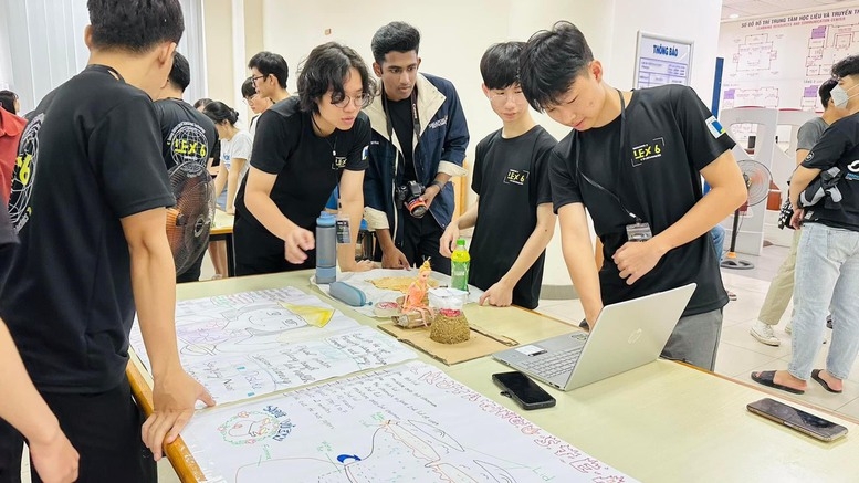 Nguồn nhân lực là yếu tố then chốt để phát triển ngành công nghiệp vi mạch bán dẫn tại Việt Nam.