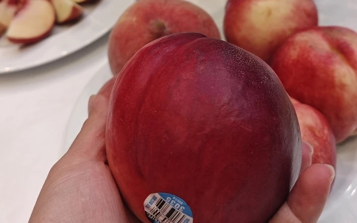 Sau hơn 5 năm đàm phán, đặc sản mùa hè của Mỹ - quả đào và xuân đào, chính thức có mặt tại thị trường Việt Nam.