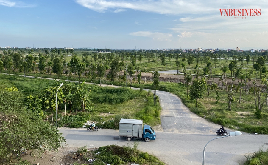 Nhà đầu tư cần cẩn trọng khi săn đất nền tại các điểm nóng khi mặt bằng giá đang biến động mạnh.