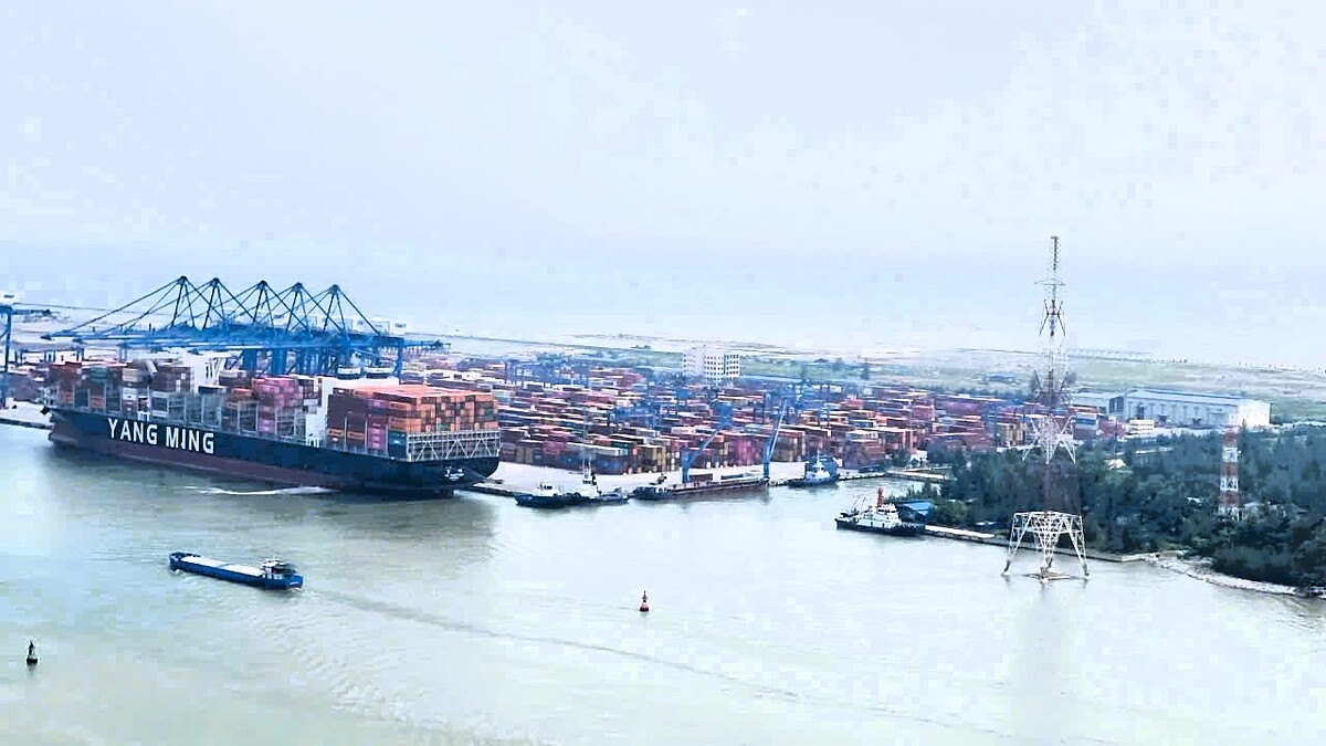 Công nghệ cao và tự động hóa hiệu quả cho việc hoạt động XNK hàng hóa tại cảng biển Hải Phòng