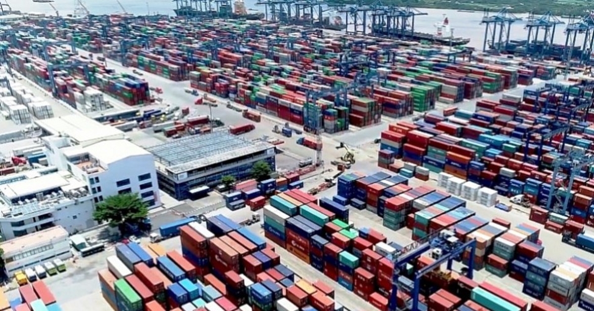 Gần 8.000 container tồn đọng gây thiệt hại lớn cho cảng biển - VnBusiness