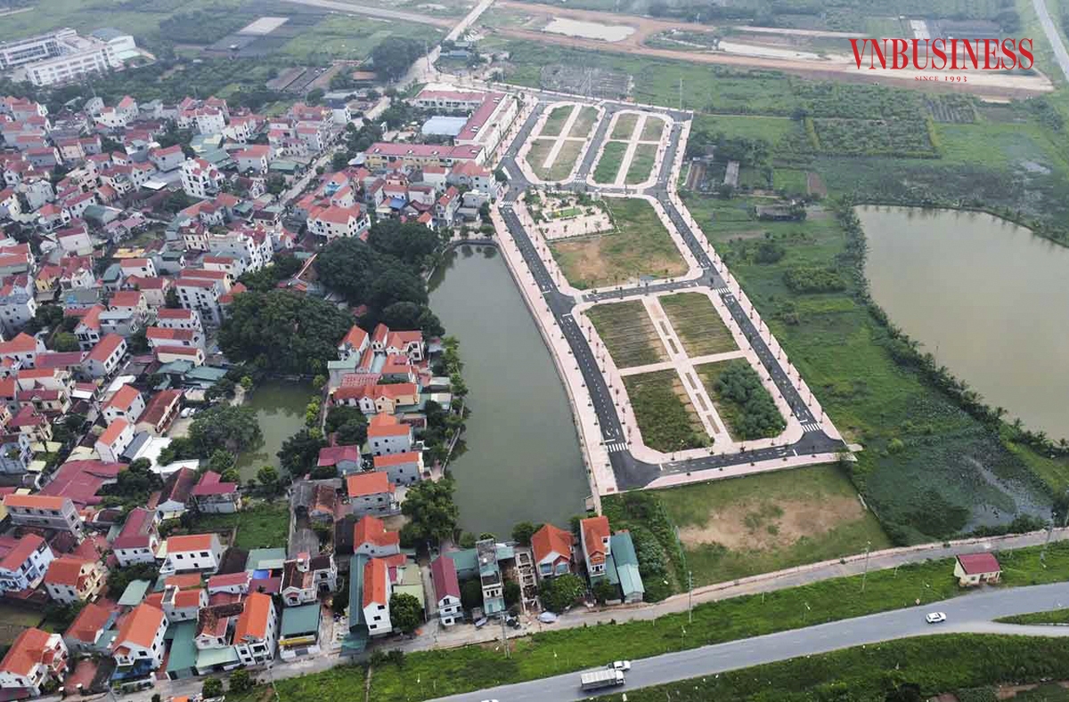 Hiện tại khu đất được kết nối giao thông với đường Tiền Lệ, trong tương lai sẽ được kết nối với đường vành đai 4 sau khi hoàn thành.