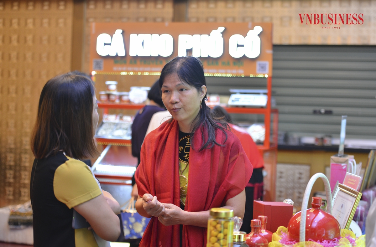 Diễn đàn lần này là một sự kiện ý nghĩa, khẳng định những nỗ lực của Tạp chí Kinh doanh &lpar;VnBusiness&rpar; nhằm góp phần thúc đẩy sự phát triển bền vững của ngành nông nghiệp Việt Nam. Phạm Hòa