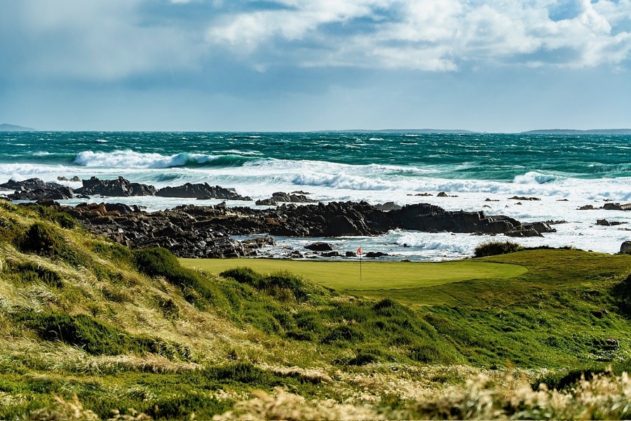 Năng lực quản lý vận hành chuẩn quốc tế của Vinpearl Golf được khẳng định, năm 2024, Cape Wickham đã được xếp hạng là sân golf số 1 tại Úc và lọt top 14 sân golf tốt nhất thế giới.