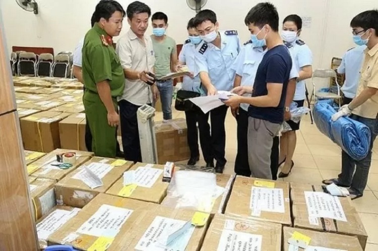 Theo cơ quan chức năng, có đến 80-90% hàng giả, hàng nhái, hàng xâm phạm quyền sở hữu trí tuệ được tiêu thụ, mua bán trên mạng.