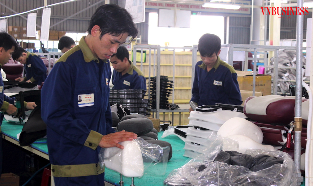 Cải thiện “sức khỏe” lĩnh vực sản xuất trong các tháng cuối năm nay đang trông chờ vào sự bứt phá của các DN Việt với hướng đi căn cơ.