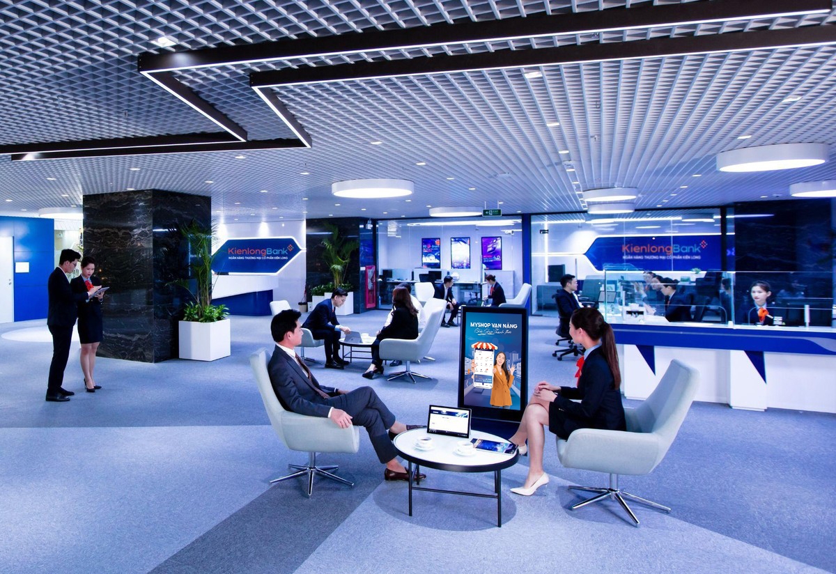 Kienlong Bank được vinh danh tại hạng mục Nơi làm việc tốt nhất ngân hàng.
