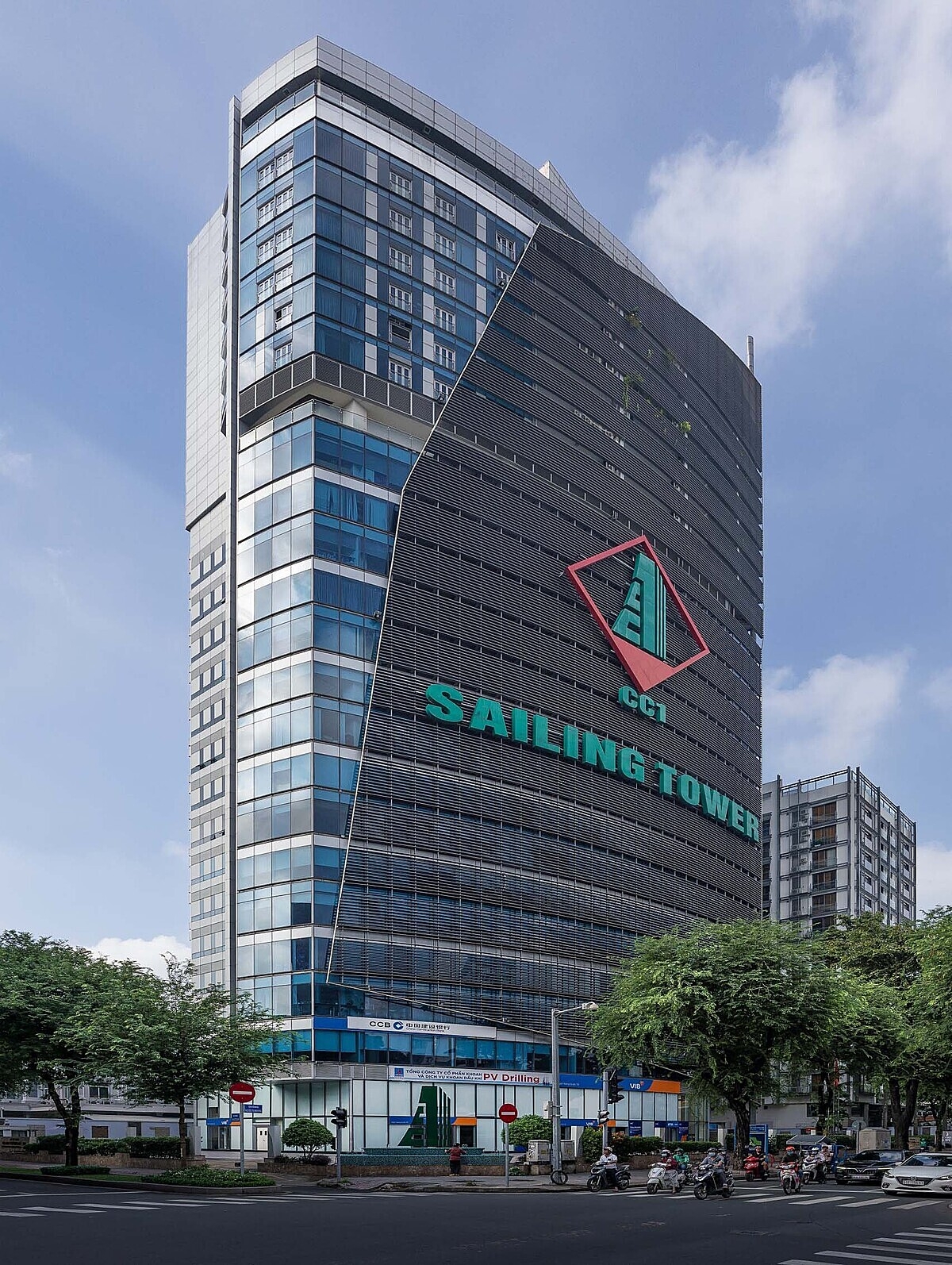 Tòa nhà Sailing Tower với quy mô 22 tầng với 3 tầng hầm, được đầu tư xây dựng bởi CC1.